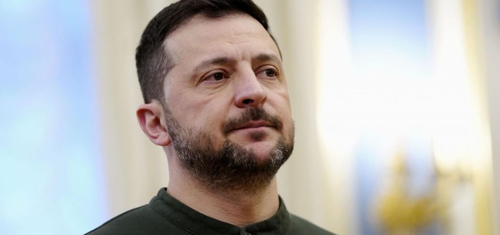Зеленський про формат перемовин з РФ: треба припинити удари й шукати рішення