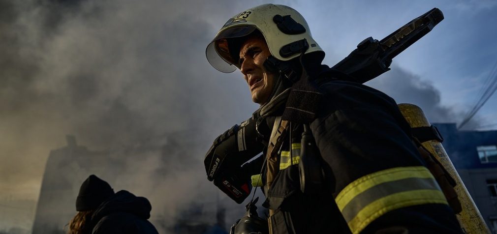 Руйнування та постраждалі: у Києві ліквідували наслідки повітряної атаки (фото)