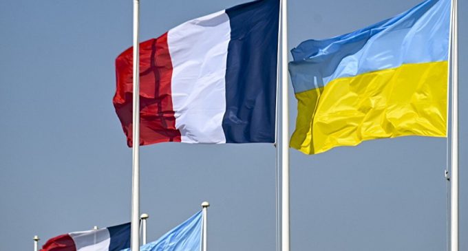Очільники МЗС України та Франції скоординували позиції напередодні зустрічі у Лондоні