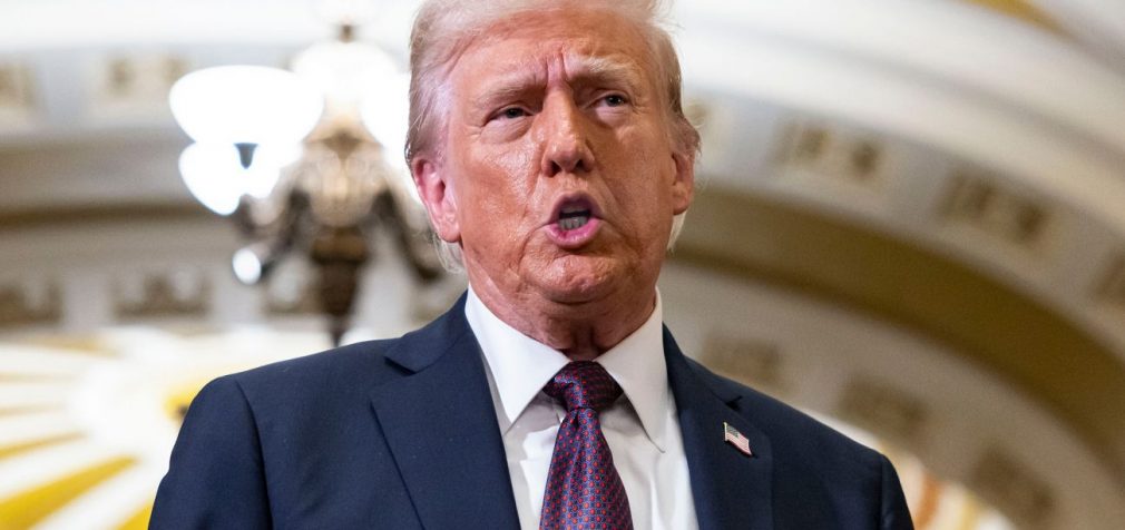 Трамп пообіцяв розповісти про “мирну угоду” для України та РФ протягом трьох днів