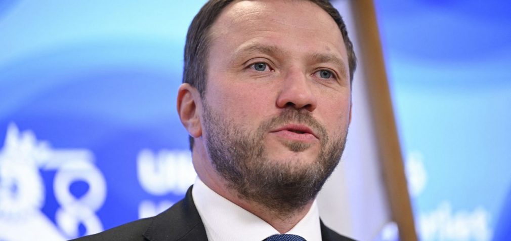 ЄС ризикує віддати Путіну 240 млрд євро, якщо Орбан заблокує санкції, – МЗС Естонії