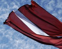 Жителі Латвії стали менше допомагати фінансово Україні та біженцям – опитування