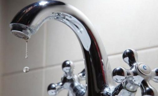 У Дніпрі організовано підвіз води через масштабну аварію на водогоні: подробиці