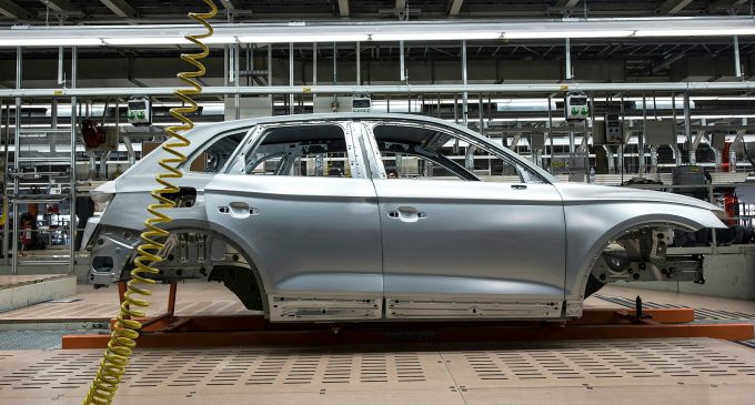 США послаблять мита на авто, алюміній та сталь – міністр торгівлі