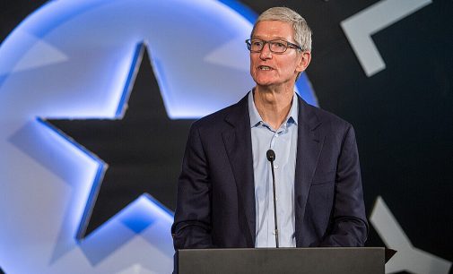 Гендиректор Apple допоміг тимчасово відкласти мита Трампа на електроніку – WP