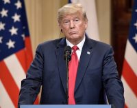 Трамп готовий зробити винятки з митних тарифів для більшості країн