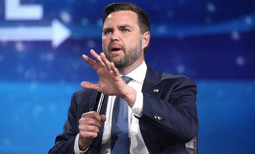 Венс каже, що “відчуває оптимізм” щодо переговорів про мир між РФ та Україною
