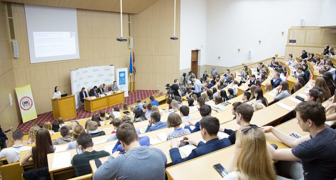 У МОН заявили, що планується скорочення бюджетних місць в аспірантурі