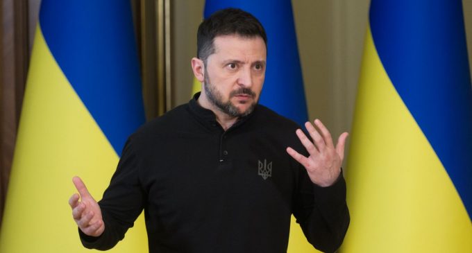 Зеленський пообіцяв помсту РФ за удар по Сумах: “Не залишимо в спокої цю сволоту”