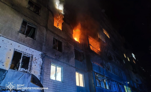 У лікарні померла 88-річна жінка, яка постраждала під час ракетного удару по Кам’янському 26 квітня