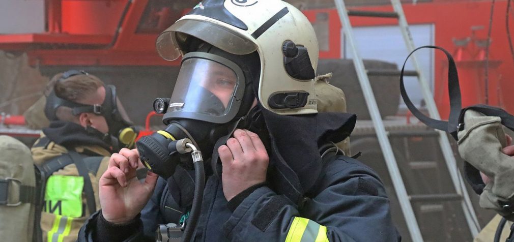 Сили оборони влаштували “вибухову” ніч важливим об’єктам ВПК Росії: деталі