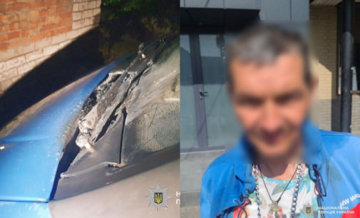 Підпалив «Газель»: поліцейські Дніпра затримали 49-річного зловмисника