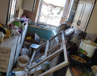 Внаслідок ворожого удару постраждала 47-річна жінка, 30 тварин загинули: безпекова ситуація в області станом на вечір 1 травня