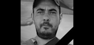 Без сина лишилася мати: захищаючи Україну загинув Роман Сурков з Камʼянського