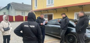 На Тернопільщині розкрили схему ввезення автівок під виглядом гумдопомоги для ЗСУ