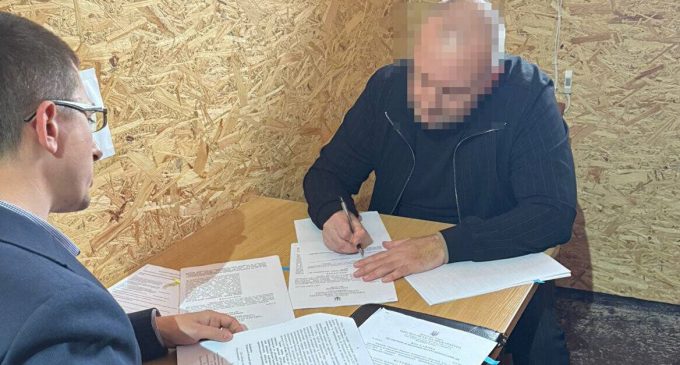 Посадовець міграційної служби Одещини “забув” задекларувати майна на 83 млн грн