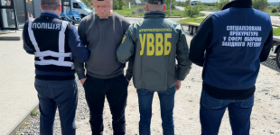 8 років тюрми за хабар прикордонникам: на Львівщині затримали ще одного ухилянта