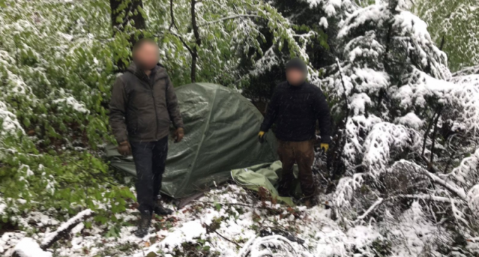 У Карпатах затримали двох втікачів з Дніпропетровщини