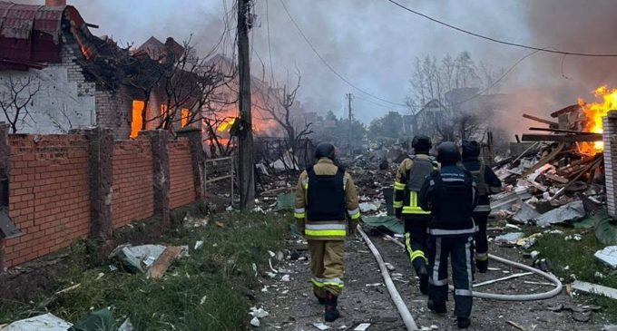 Жертви та постраждалі: у Київській області показали наслідки масованого обстрілу