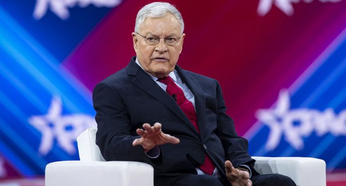 У Трампа озвучили можливе місце мирної зустрічі з Путіним і Зеленським