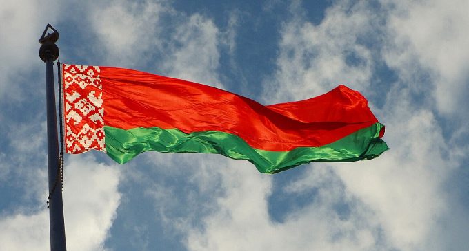 У Білорусі вирішили перенести маневри навчань “Запад” вглиб країни
