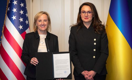 Україна та США офіційно запустили фонд відновлення за “угодою про надра”
