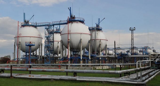 Колишнього голову Укртатнафти Овчаренка оголосили у міжнародний розшук