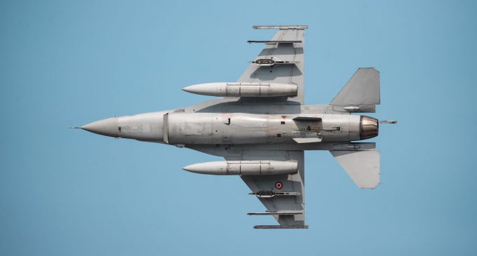 Українські літаки F-16 та Mirage підключать до “військового Wi-Fi” НАТО