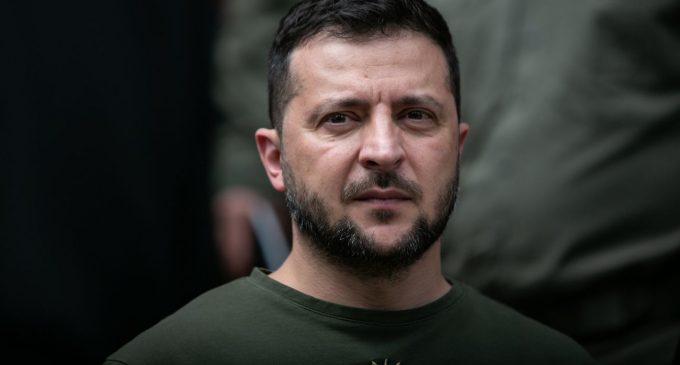Зеленський дорікнув США за мовчання про нічну атаку РФ на Київ