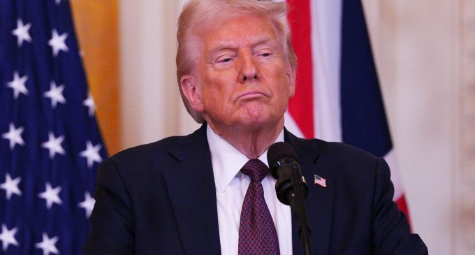 “Я не радий цьому”: Трамп заявив, що “настав час ухвалити рішення” щодо війни в Україні