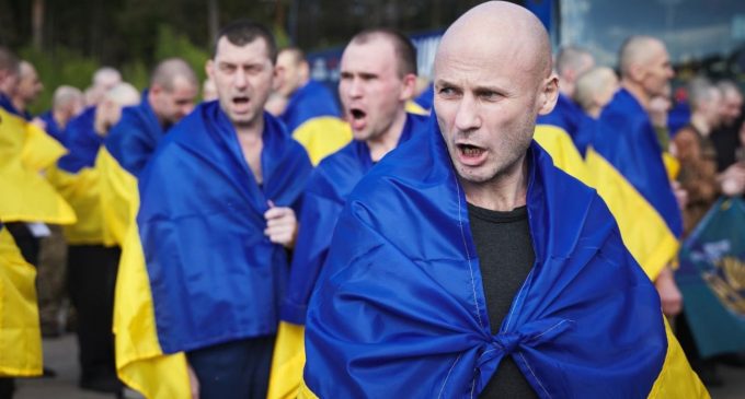 Україна та РФ провели перший етап обміну “1000 на 1000”: всі подробиці (фото, відео)