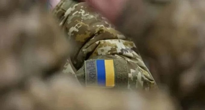 У Кам’янці-Подільському сталася масова сутичка з ТЦК, 100 людей заблокували авто