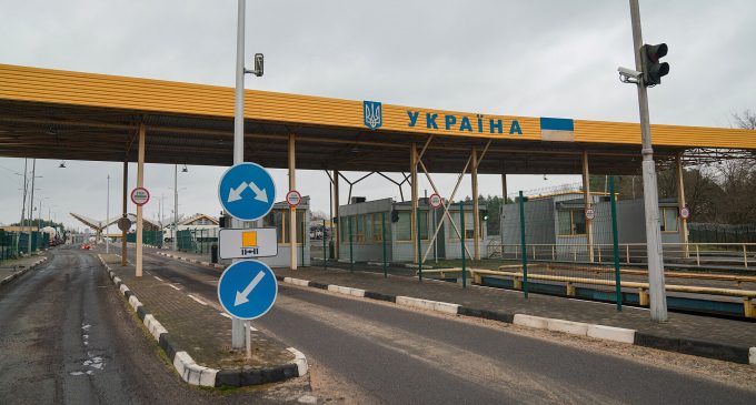 Україна звернулась до Польщі та Єврокомісії через блокування кордону