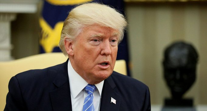 Трамп пообіцяв зняти всі санкції з Сирії