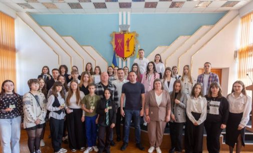 У Камʼянському заснували Об’єднання учнівського самоврядування