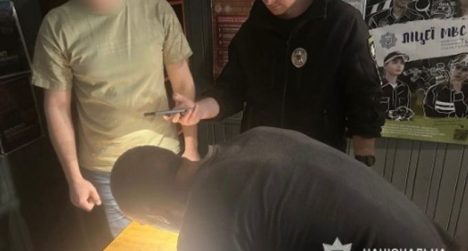 У Кривому Розі затримали підозрюваного, який побив знайомого до смерті