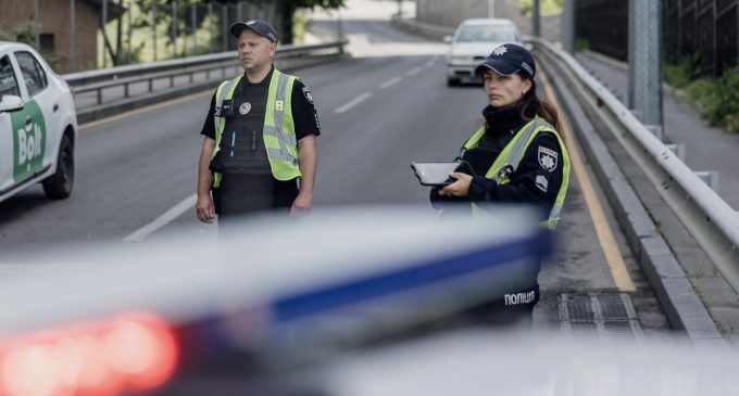 “Смикнув за кермо”: ТЦК розкрив подробиці ДТП з мобілізованими у Києві