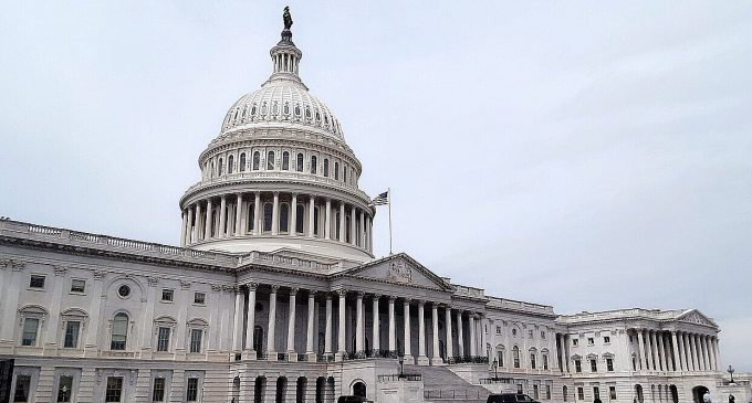 Адміністрація Трампа готує продаж зброї Україні: знайдено підтвердження