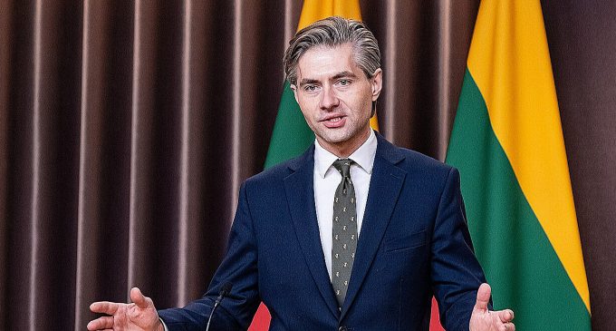 МЗС Литви закликає ЄС запровадити проти РФ “болючі” санкції