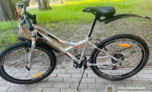 У Павлограді поліцейські викрили 36-річного чоловіка за серію крадіжок у місті