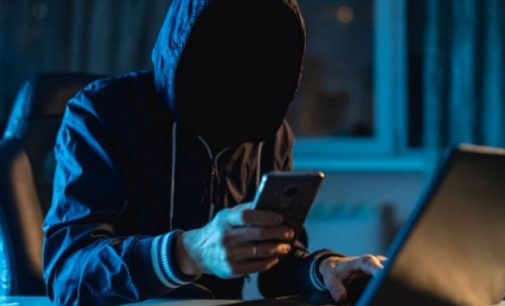 Жінка перевела шахраям 85 тис. гривень під час пошуку роботи: поліцейські Дніпра відкрили кримінальне провадження