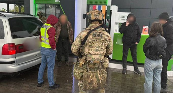 На Тернопільщині викрили ділків, які влаштовували втечі з військових частин і переправку за кордон