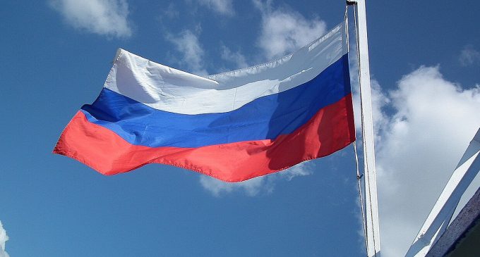 РФ намагалася вплинути на вибори в Молдові, Румунії та Грузії фейками та ШІ – розвідка Іспанії