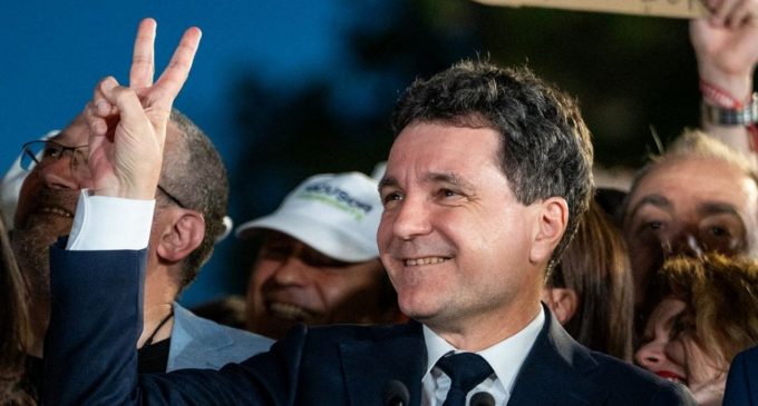 Проєвропейський Нікушор Дан стане новим президентом Румунії