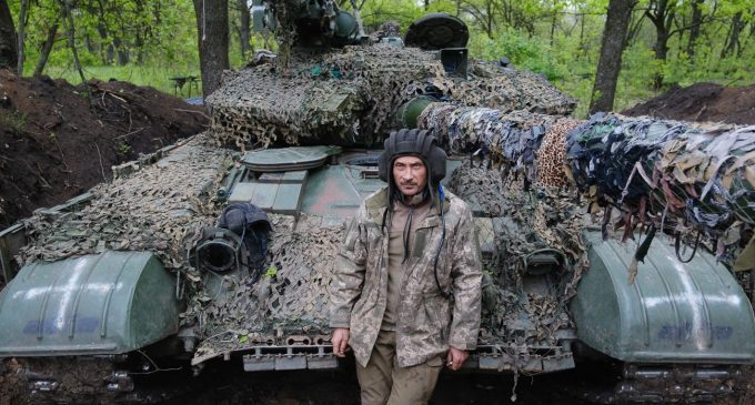 Росіяни втратили за добу 1240 солдатів і близько 200 одиниць техніки, – Генштаб