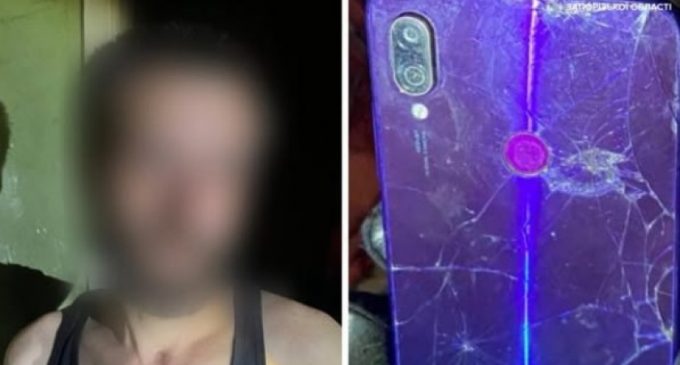 Вихопив сумку з речами та телефоном та втік: у Запоріжжі оперативно затримали чоловіка