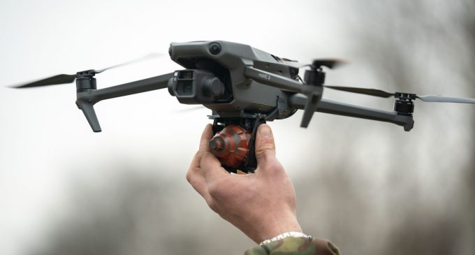 Контакти українських виробників дронів у вільному доступі? У мережі розгорівся скандал