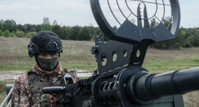 Понад 100 дронів за ніч: які регіони атаковано та скільки збито “Шахедів”