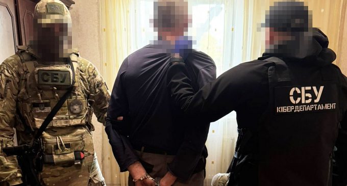 На Хмельниччині затримали агента ФСБ, який наводив ракети на військові аеродроми