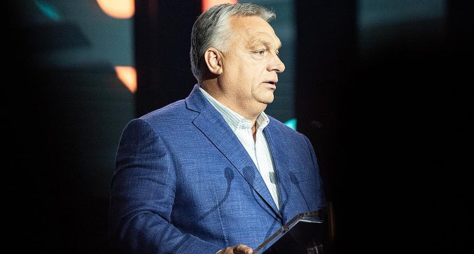Орбан заявив, що Україна, у разі вступу в ЄС, “висмокче всі ресурси”